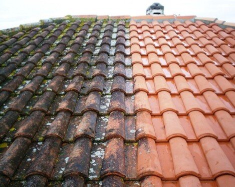 Nettoyage de toiture démoussage Saint Denis de Pile Gironde